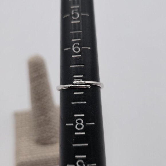 Size 7 Sterling Silver Four Cushion Cubic Zirconia Gems Ring A4006 - Picture 6 of 8